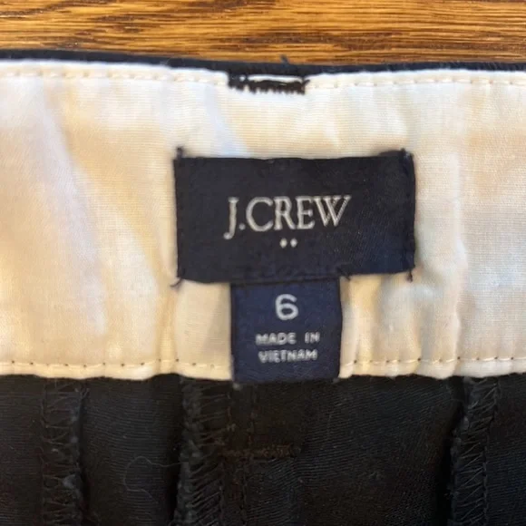 J.Crew Black Chino Shorts, Size 6 - Picture 3 of 3